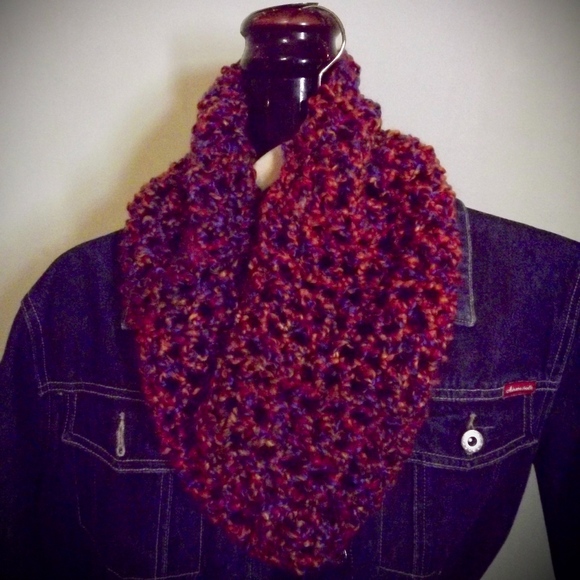 MINI INFINITY SCARF! Neck Cowl! - Picture 3 of 4